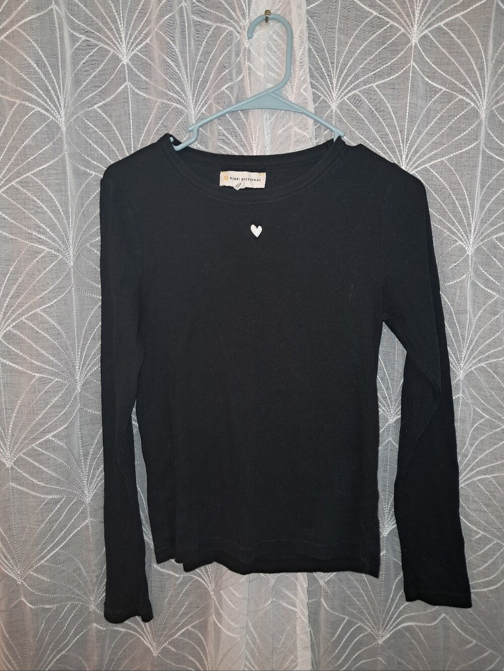 Kerri Rosenthal brand Women's size medium long sleeved ribbed top